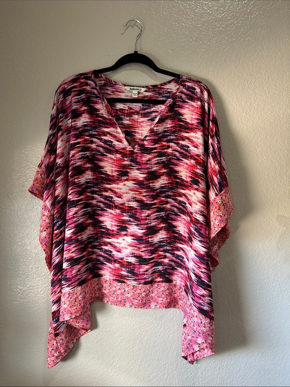 Pioneer Woman Pink Black White V-Neck Multi-Pattern Tunic Top Sz XL/XXL TC0032